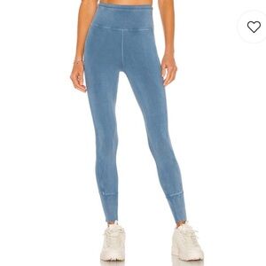 FP Movement Hot Shot Legging in Apres Blue
FREE PEOPLE